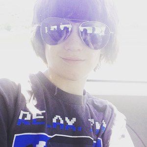 Meet your Posher, Dylan